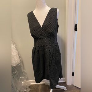 Woman’s pocket polka dot dress